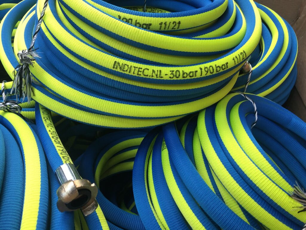 ultralight luchtslang 20m incl. klauwkoppelingen